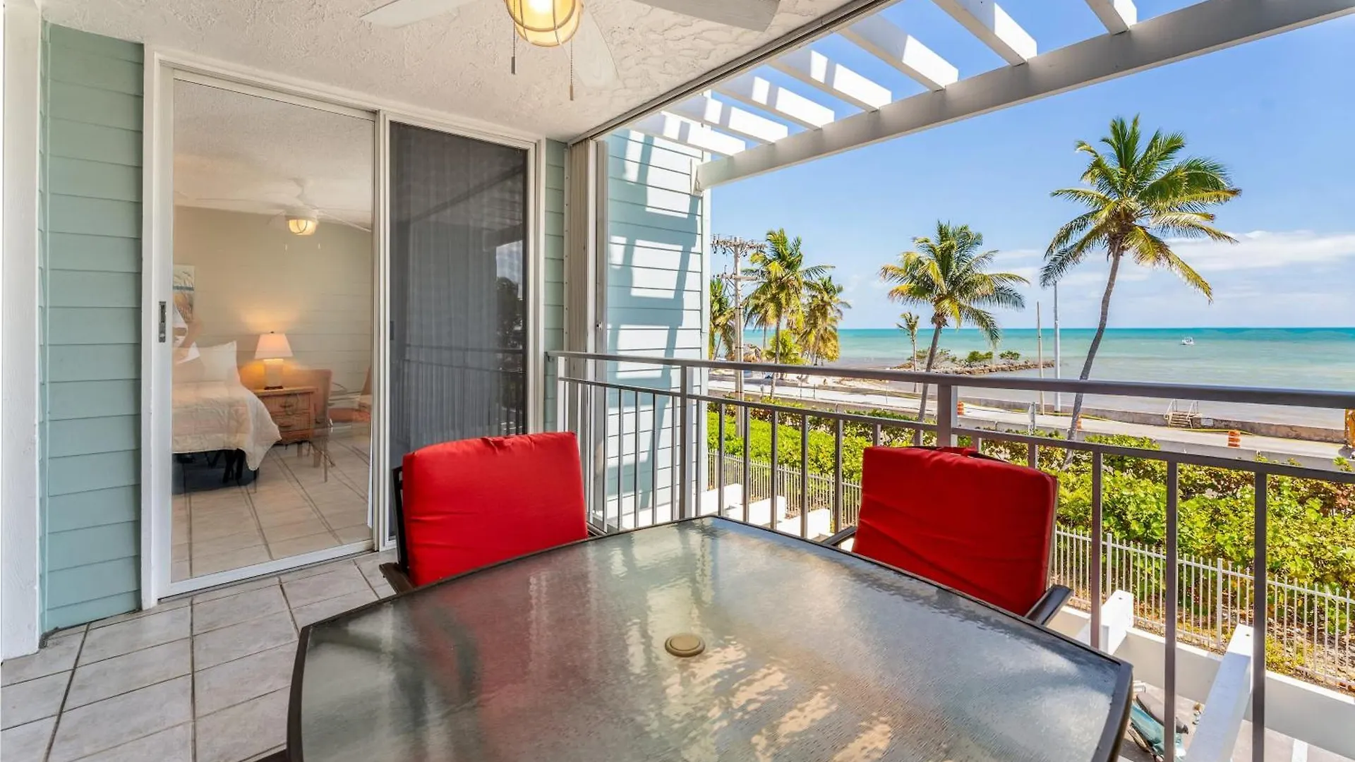 Brisa Del Mar By Avantstay Communal Pool Gated Community Ocean Front Key West United States